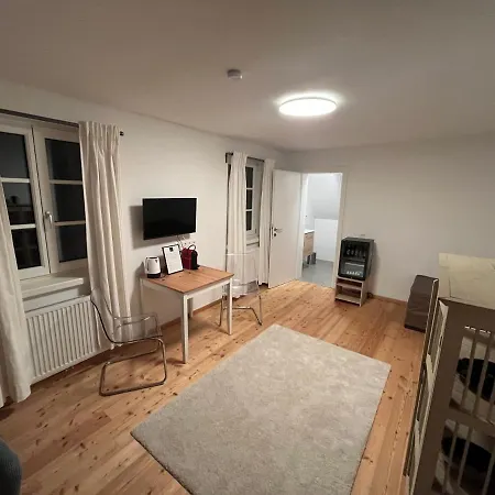 Apartmentz - Zimmervermietung *